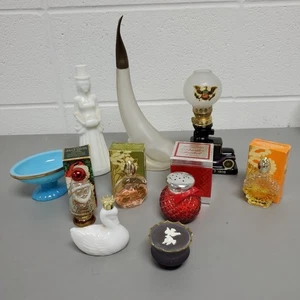 Lot Of 10 Vintage Avon Prefume/Cologne/Soap Dish Some Full Some Empty - Picture 1 of 21