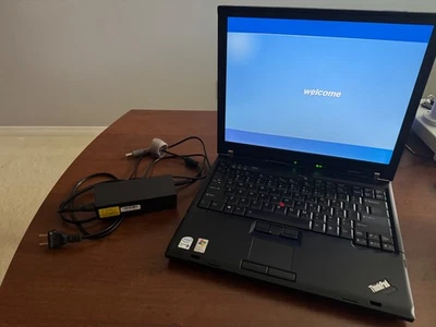 Lenovo ThinkPad R60 - 1.66 Core 2 Duo - 1GB RAM - 100GB HDD - Image 1 of 4