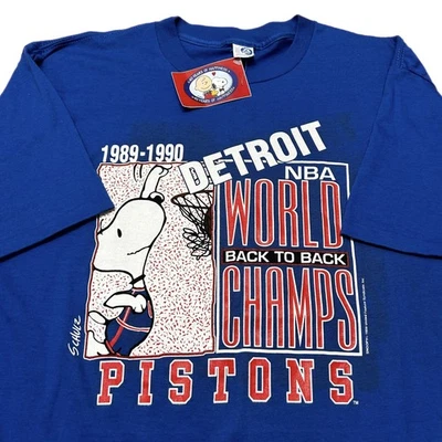 Camiseta De Colección 1989-1990 Detroit Pistons Snoopy Campeones del Mundo Talla XL NUEVA CON ETIQUETAS Artex Foto 1 de 4