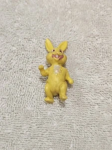 Vintage 1970's yellow plastic rabbit gumball machine prize Hong Kong 2" - Picture 1 of 5