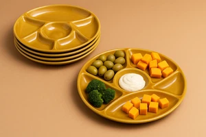 Vintage 1970s Fondue Plates Ochre Yellow Atomic Age 6-Piece Ceramic Set - Picture 1 of 6