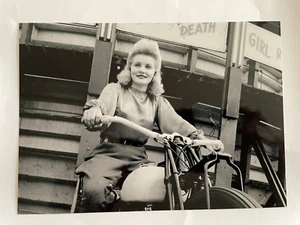 Foto antigua vintage de carreras de motocicletas reimpresión 5x7 - #16 - Imagen 1 de 1