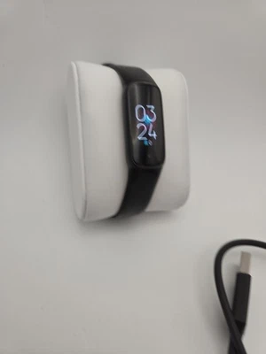 Fitbit Luxe Activity Fitness Tracker Black-  Smartwatch - Screen burn red desc. - Image 1 of 4