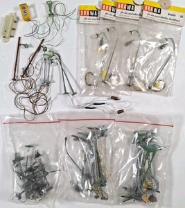 Konvolut BRAWA u.a. Modell-Leuchte Gittermastleuchten Straßenleuchten aus Abbau - Picture 1 of 6