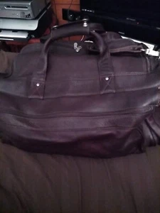 PIEL Leather Weekend/Overnight Duffle Multi Pockets One Size Chocolate Brown EUC - Picture 1 of 20