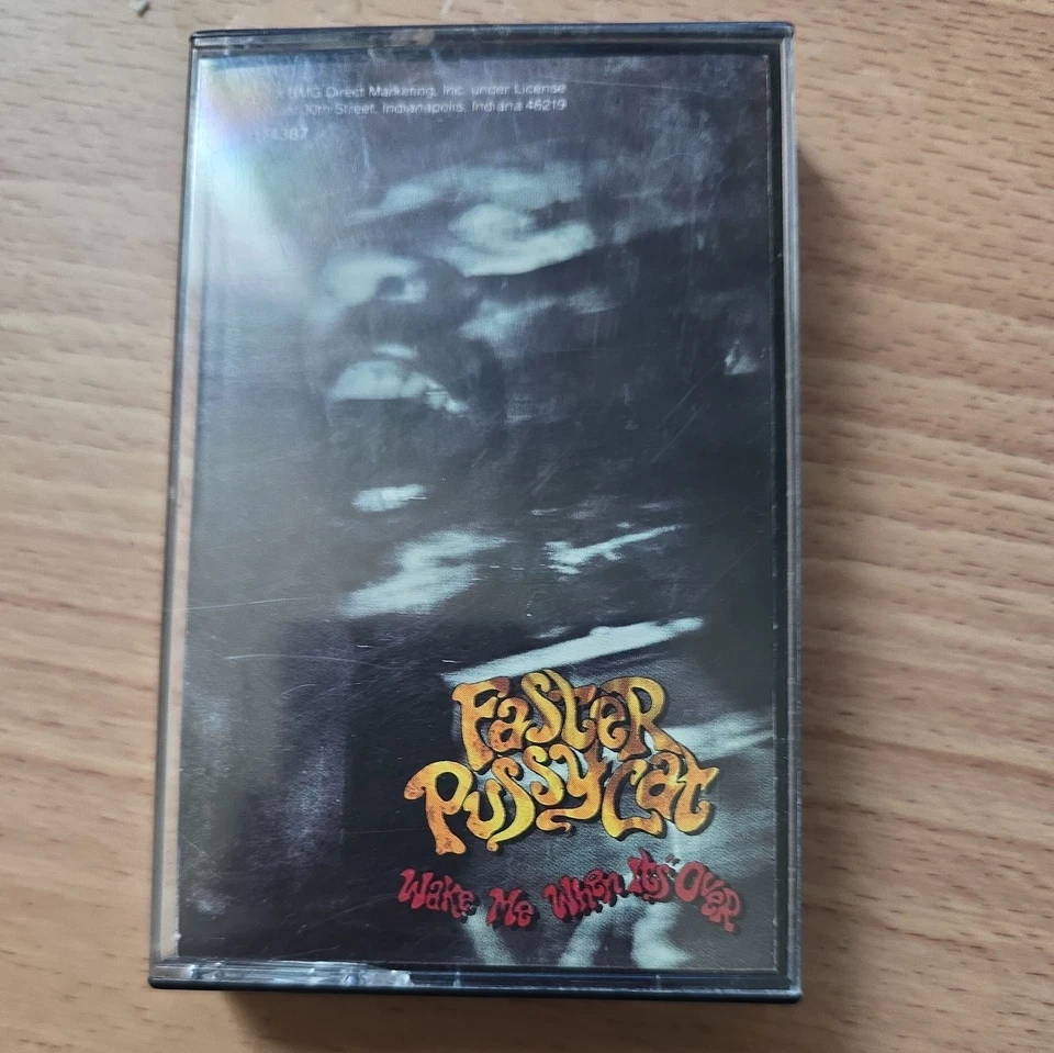 Faster Pussycat Wake Me When Its Over Vintage Cassette Foto 1 de 3