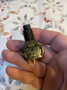 Aspiradora de vapor Hoover OEM F5808 botón de encendido/apagado GRS-2011 - Imagen 1 de 4