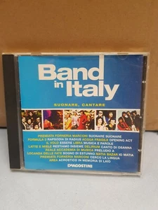 BAND IN ITALY , UN TOCCO CLASSICO CD SUONARE , CANTARE - Picture 1 of 3