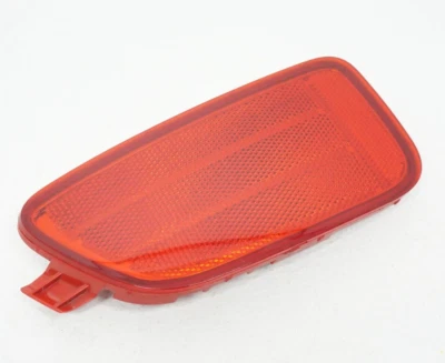 2011 - 2013 KIA SOUL REAR LEFT DRIVER SIDE BUMPER MARKER LIGHT REFLECTOR OEM - Image 1 of 4