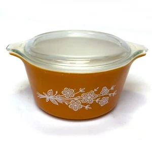 Cazuela redonda vintage Pyrex Butterfly oro naranja oscuro spray 1 cuarto con tapa - Imagen 1 de 7
