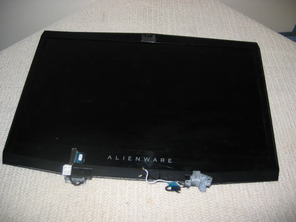 Alienware Laptop 17" Screen Top Case and Display - Image 1 of 2