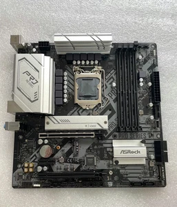 Scheda madre Intel B560 mATX: ASRock B560M PRO4 (LGA 1200). - Foto 1 di 6