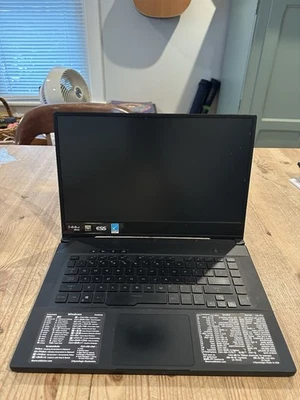 Portátil Asus ROG Zephyrus M con actualizaciones Foto 1 de 2