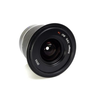 Zeiss 12mm f/2.8 Touit Distagon T* Lens Sony E-Mount - Picture 1 of 17