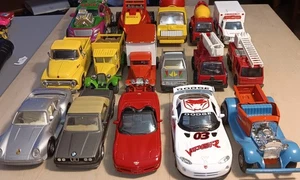 Lot Of 16 Diecast Tonka And Other Branded 1:30's Scale Cars And Trucks Viper Bmw - Picture 1 of 13