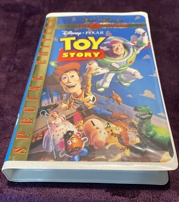 ⭐️Toy Story / Classic / VHS Tape 1995 Disney / Vintage / Rare Clam Shell!!!!⭐️ - Image 1 of 4
