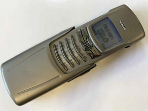 Nokia 8910 (NHM-4NX) Handy - entsperrt - Vintage voll funktionsfähig Titan - Bild 1 von 9