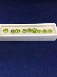 natural peridot loose stones 8 Round Pcs (7-8 Mm) 1 Oval Pc (11 X8 Mm) - Picture 1 of 2