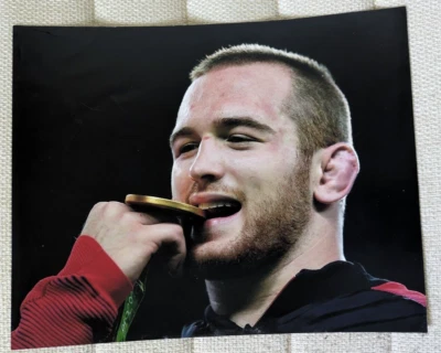 Kyle Snyder 2016 Juegos Olímpicos Equipo de Lucha Libre de Estados Unidos 8x10 SIN FIRMAR Foto Brillante Foto 1 de 2