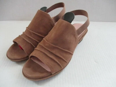 🍄 Sandalias TIVA de gamuza rosa Taryn talla 7,5 M Foto 1 de 4