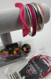 7 Vtg-Modern & Retro Style Bracelets. Jewelry Lot Pinks, Silvertone - Picture 1 of 3