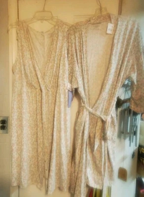 NEW Motherhood Maternity Floral 3 In 1 Nightgown & Robe Set Womens Size L/XL NWT - Image 1 of 4