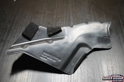 Jaguar X-Type 2004 3,0 L trasero izquierdo cerradura puerta pestillo cubierta embellecedor bisel X 04 Foto 1 de 4