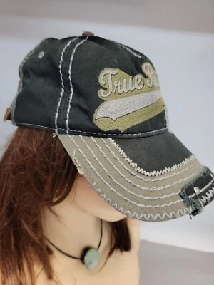 TRUE RELIGION De colección Envejecido Verde/Negro Retazos Ajustable Gorra Camionero Sombrero Foto 1 de 4