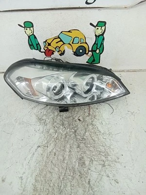 Faro Chevy Impala 2006, lado del pasajero (RF)  Foto 1 de 2