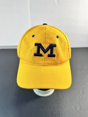 NCAA Zephyr Michigan Wolverines Hat Fitted Size 7 1/2 Logo Curved Bill Yellow - Image 1 of 4