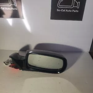027375 | 2010 - 16 Hyundai Genesis COUPE Right Mirror TURN SIGNAL OEM Silver RH - Picture 1 of 8