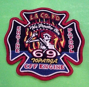 LA COUNTY LOS ANGELES CALIFORNIA THE PENALTY BOX CA 4 1/2" FIRE DEPT. PATCH - Bild 1 von 1