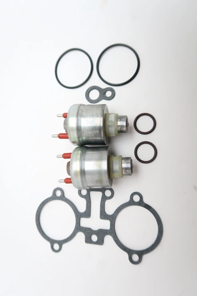 КОМПЛЕКТ ИЗ 2 ОРИГИНАЛЬНЫХ ТОПЛИВНЫХ ИНЕКТОРОВ GM TBI ДЛЯ CADILLAC DEVILLE 1983-1987 V8 4.1 - Изображение 1 из 1