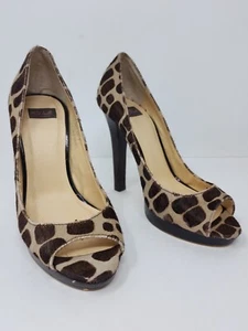 Zapatos de tacón de becerro con estampado de 7 jirafas NYLA Kacie para mujer punta abierta Stiletto - Imagen 1 de 11