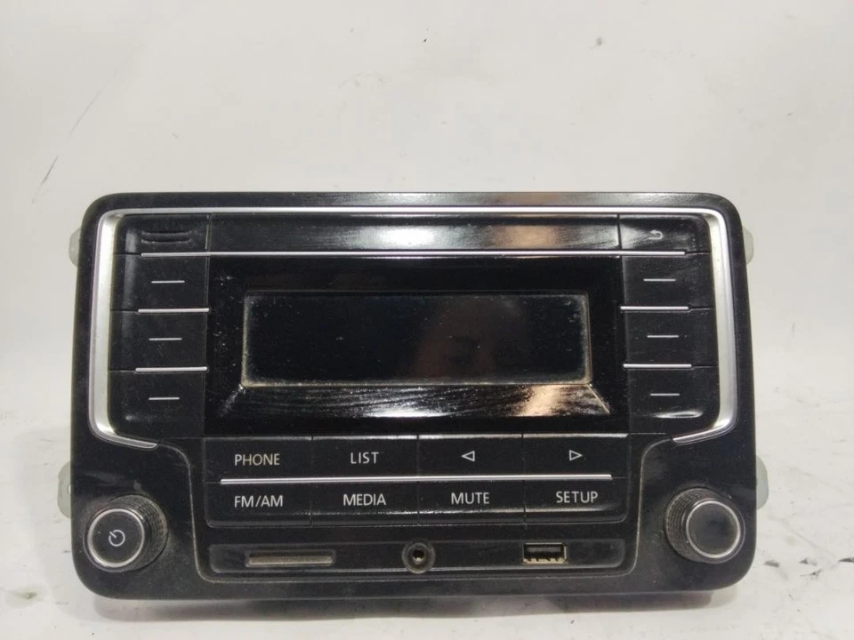 7F0035153 Sistema Audio Radio per VOLKSWAGEN CADDY PROFESIONAL (SA)(03.2 1824361 - Immagine 1 di 4
