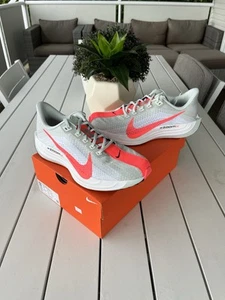 Nike Pegasus Plus US9.5 UK8.5 EUR43 Barely Grey/Hot Punch-White FQ7261-001 - Picture 1 of 3