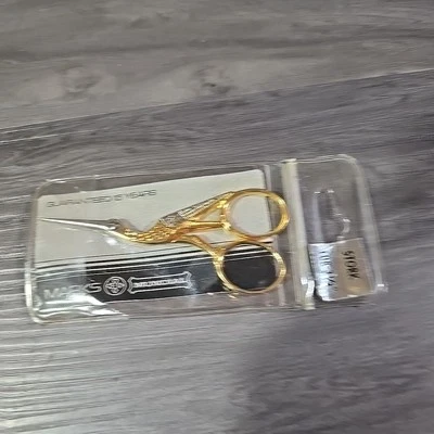 Vintage Crane Stork Bird Sewing Embroidery Gold Tone Scissors Marked Italy - Image 1 of 4