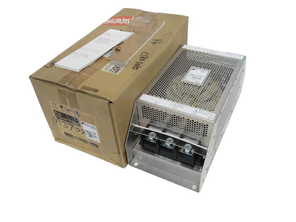 NUEVO FILTRO DE POTENCIA FUJI ELÉCTRICO RNFMC2H-40 480V 200A RNFMC2H40 Foto 1 de 4