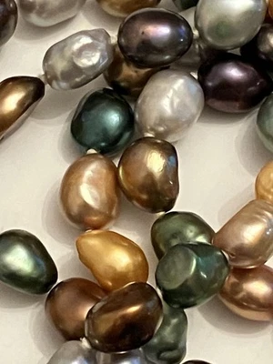 multi-colored Baroque large pearls 72" strand avge pearl 10mm knotted strand - Image 1 of 4