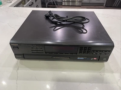 🎵 Technics SL-PD8 5 Disc CD Changer Player With Remote TESTED WORKING 🎵 - Image 1 of 4