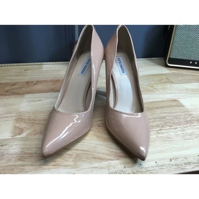 Steve Madden Secretive 女式 9 裸漆皮懒人尖头高跟鞋 — 第 1/4 张图片