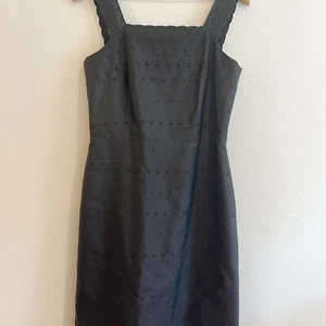Due Per Due Veste Dress Womens Sz 8 100% Silk Black Eyelet Lace Sleeveless BodyC - Foto 1 di 13
