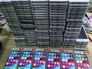 Telefono 4G sbloccato BUONO testato Apple iPhone 5S - 16 32 64 GB nero bianco oro - Foto 1 di 11