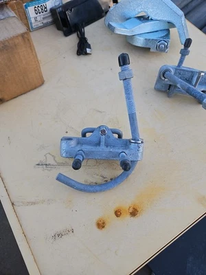 B-Line Conduit Cable Tray Adapters Redi-Rail, 1158 - Image 1 of 2