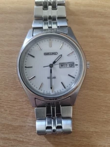 Seiko Day Date Solar Mens Watch - Picture 1 of 7