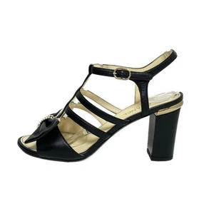 Auténticas sandalias para mujer Chanel - G31358 de cuero negro herrajes dorados - Imagen 1 de 7