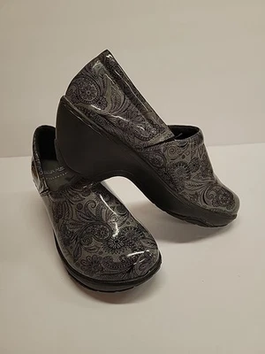 Zapatos zuecos de cuña sin cordones Nurse Mates Pillowtop Bryar gris negro cachemira talla 8W Foto 1 de 4