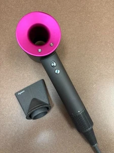 100% Authentic Dyson Supersonic Hair Dryer HD01  Plus Concentrator Fuchsia - Picture 1 of 3