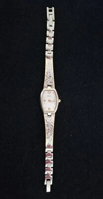 Reloj brazalete Relic by Fossil dos tonos en relieve ZR33535 6,25" tamaño máximo batería nueva Foto 1 de 4