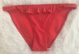 H&M Sz 6 Coral Pleated Ruffle Bikini Bottom w/Double Hip Bands NWT - Picture 1 of 3